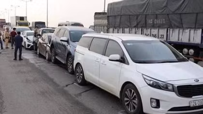 Lập dự án giảm ùn tắc, tai nạn giao thông trên cầu Thanh Trì
