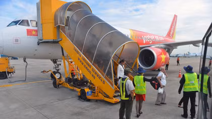 Rà soát lại toàn bộ điểm yếu trong việc kiểm soát của an ninh hàng không