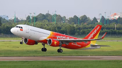 Cục Hàng không lên tiếng việc cấp nhân nhượng giờ bay cho phi công Vietjet