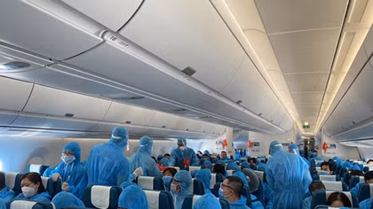 Vietnam Airlines dự kiến chở hơn 700 người mắc kẹt tại Đà Nẵng 