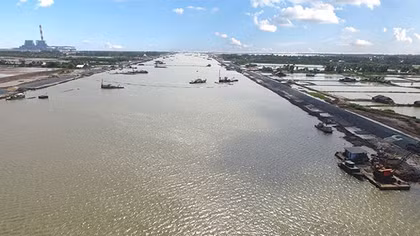 Đề nghị xử lý nghiêm tình trạng phá hoại các thiết bị báo hiệu hàng hải tại Trà Vinh