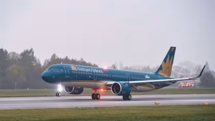 Vietnam Airlines điều chỉnh kế hoạch khai thác ngày 9-9 do bão Faxai