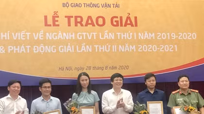 Báo CAND đoạt giải C Báo chí viết về ngành GTVT lần thứ Nhất