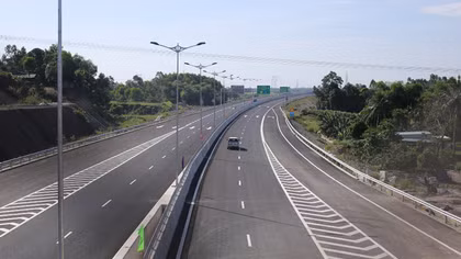 Đề nghị tạm dừng phục vụ xe tải trên cao tốc Đà Nẵng -Tam Kỳ
