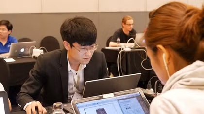 Xây dựng phần mềm ứng dụng cho các DN vừa và nhỏ APEC