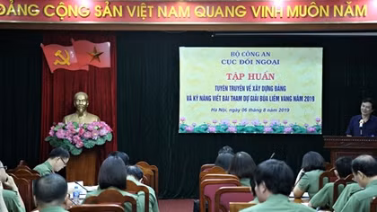 Tập huấn kỹ năng viết bài tham dự Giải Búa liềm vàng 2019