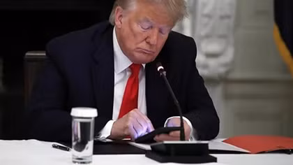 Ông Trump trở lại mạng xã hội với bài đăng mới