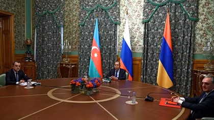 Nga "môi giới" thành công thỏa thuận ngừng bắn tại Nagorno-Karabakh