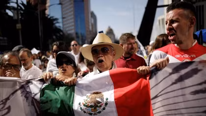 Băng đảng đấu súng cảnh sát tại Mexico, 20 người thiệt mạng