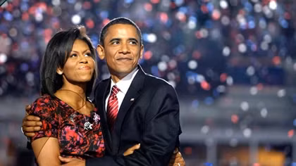 Vợ chồng Obama, nghỉ hưu nhưng vẫn "tiền vào như nước"
