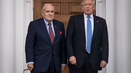 Ủy ban của Hạ viện Mỹ tuyên bố điều tra ông Trump và luật sư riêng