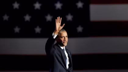 Gia đình Obama kiếm bộn tiền dù "rửa tay gác kiếm"