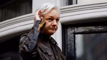 Ông trùm WikiLeaks có nguy cơ rơi vào tay Mỹ