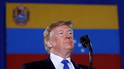 Tổng thống Mỹ tạo sức ép với quân đội Venezuela