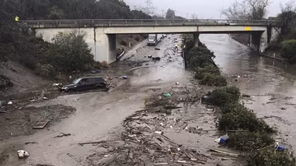 Lũ bùn càn quét California, Mỹ