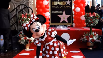 Bạn gái chuột Mickey có tên trên Đại lộ Danh vọng