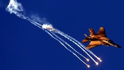 Tổng thống Mỹ trực tiếp ra lệnh không kích tại biên giới Iraq-Syria 