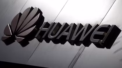 Ông Trump ký sắc lệnh dọn đường cho việc "cấm cửa" Huawei