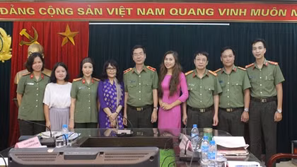 Đại sứ quán Ấn Độ thăm và làm việc với Báo Công an nhân dân
