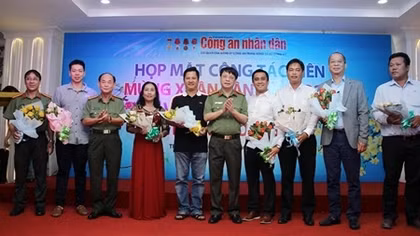 Vẹn nguyên nghĩa tình với Báo CAND và đồng bào nghèo