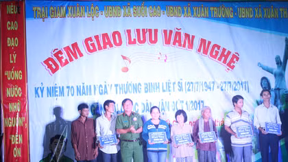 Trại giam Xuân Lộc tri ân ngày Thương binh - Liệt sĩ