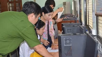 TP Hồ Chí Minh: Tạm ngưng tiếp nhận hồ sơ cấp CCCD tại Phòng Cảnh sát QLHC về TTXH