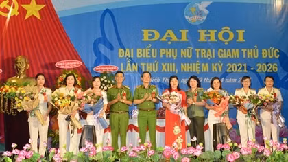 Hội Phụ nữ Trại giam Thủ Đức có nhiều đóng góp vào công tác giáo dục, cải tạo phạm nhân