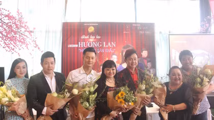 Nghệ sĩ Hương Lan tổ chức liveshow lớn nhất trong cuộc đời ca hát