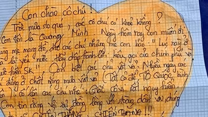 Lá thư độc đáo của hai cháu bé gửi tặng cán bộ, chiến sĩ trực chốt kiểm soát
