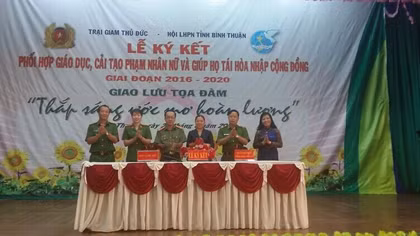 Ký kết quy chế phối hợp giáo dục, cải tạo phạm nhân nữ