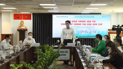 Vận chuyển miễn phí người bệnh trên địa bàn TP Hồ Chí Minh