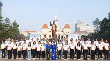 Liên hoan Bí thư Chi đoàn giỏi lần V