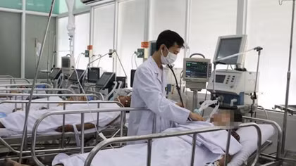 Cháy nhà lúc rạng sáng, 1 người chết, 3 người bị thương