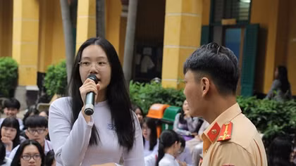 Chương trình “Hành trình Văn hóa giao thông” đến với học sinh phổ thông 