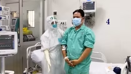 Cán bộ Công an mắc COVID-19 phải đặt ECMO đã phục hồi