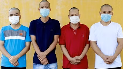 Bắt nhóm đối tượng đánh bạc trên mạng xã hội