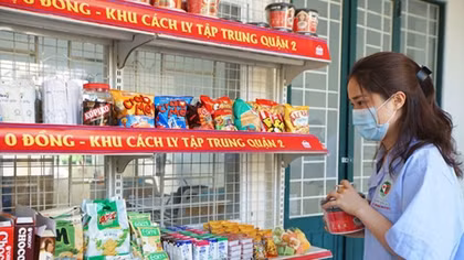 “Siêu thị 0 đồng” dành cho người trong khu cách ly