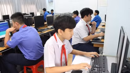 Khảo sát trực tuyến năng lực ngoại ngữ cho học sinh