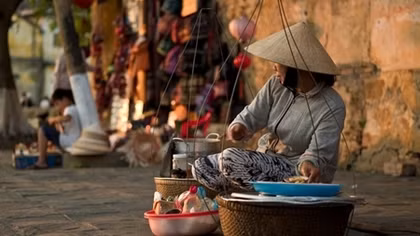 Lộn... tùng phèo