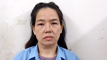 Tống tiền người tình để trả nợ cờ bạc