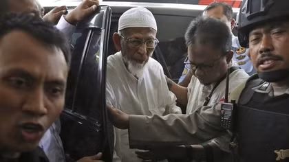 Đằng sau cái chết của trùm khủng bố Abu Bakar Bashir