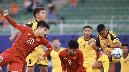 U22 Việt Nam 6-0 U22 Brunei: Đức Chinh đã tỏa sáng