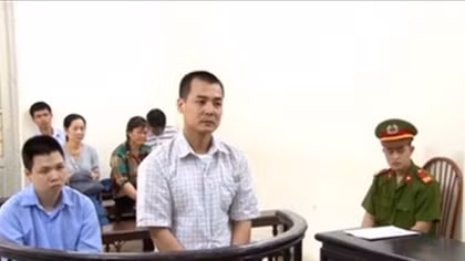 Bỗng dưng thành... cướp