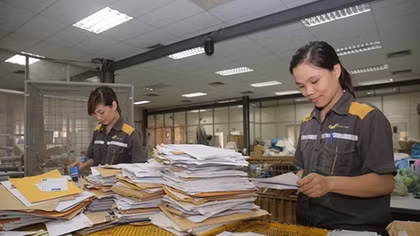 Bưu điện chuyển phát hồ sơ, lệ phí xét tuyển đại học năm 2016