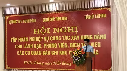 Nâng cao kỹ năng trong thông tin, tuyên truyền về xây dựng Đảng