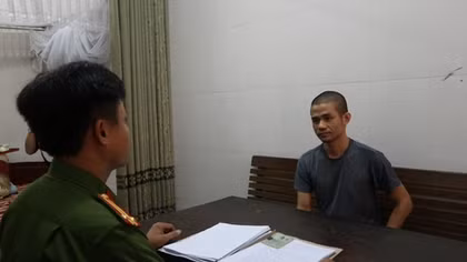 14 giờ đấu trí với 2 kẻ "ôm" lựu đạn cố thủ