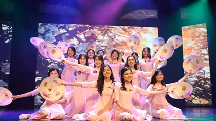 Đại sứ Thiện chí Hoa Anh Đào 2019: Vương miện của tình hữu nghị