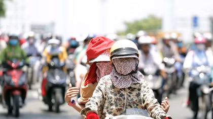 Bắc và Trung bộ, nắng nóng như đổ lửa