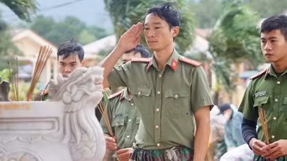 Các anh còn mãi trong lòng đồng bào biên giới