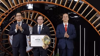HDBank tiếp tục lọt top 10 doanh nghiệp bền vững của năm